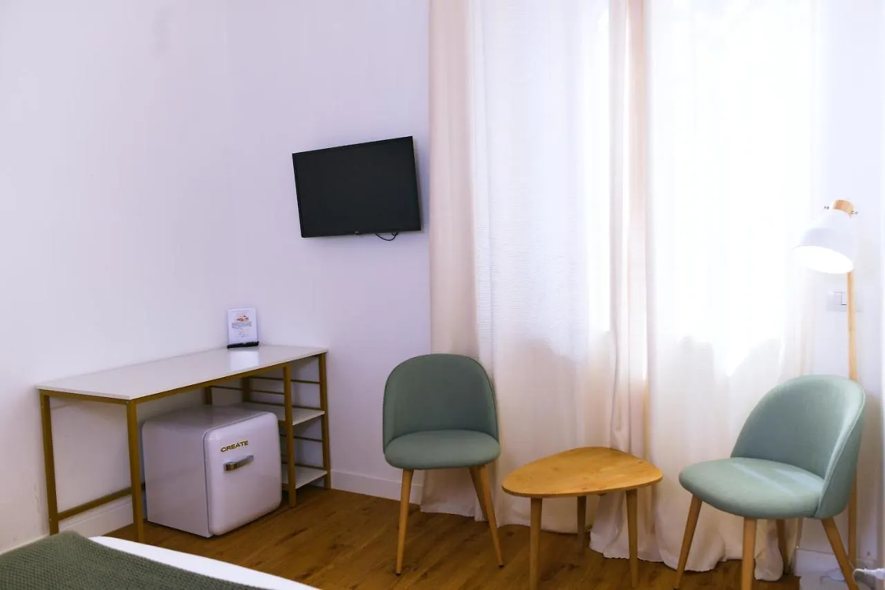 La Villa bed&breakfast Milano 0*,  Italia