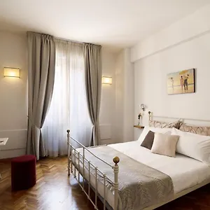  Apartment Myflorenceholiday Gold Bridge Italy