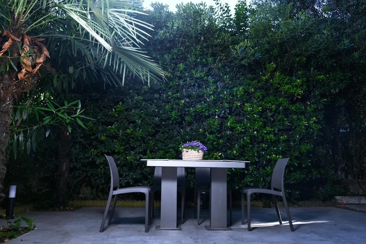 ميلان La Villa Bed & Breakfast